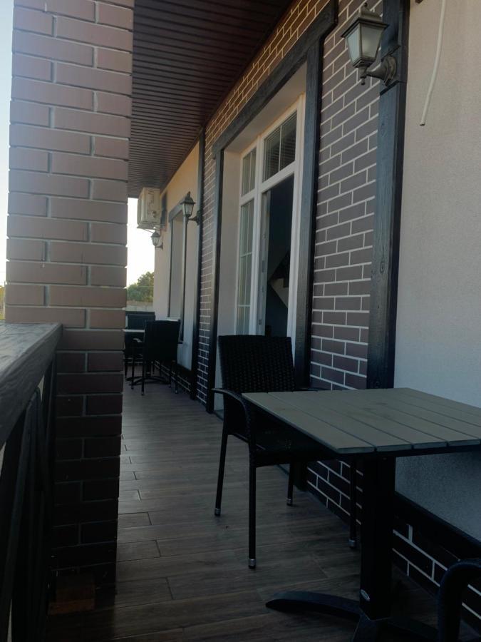 Relax Complex Hotel Boryspilʼ Dış mekan fotoğraf