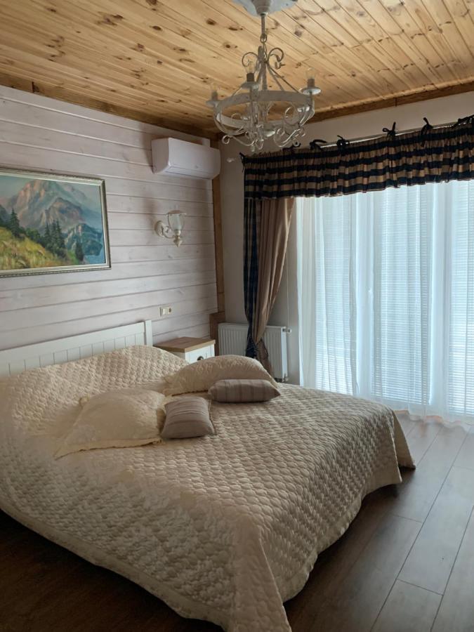 Relax Complex Hotel Boryspilʼ Dış mekan fotoğraf